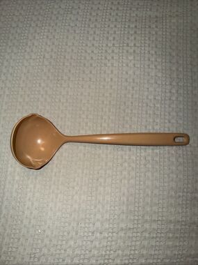 Vintage EKCO Orange Solid Serving Spoon Nylon Plastic Kitchen Utensil